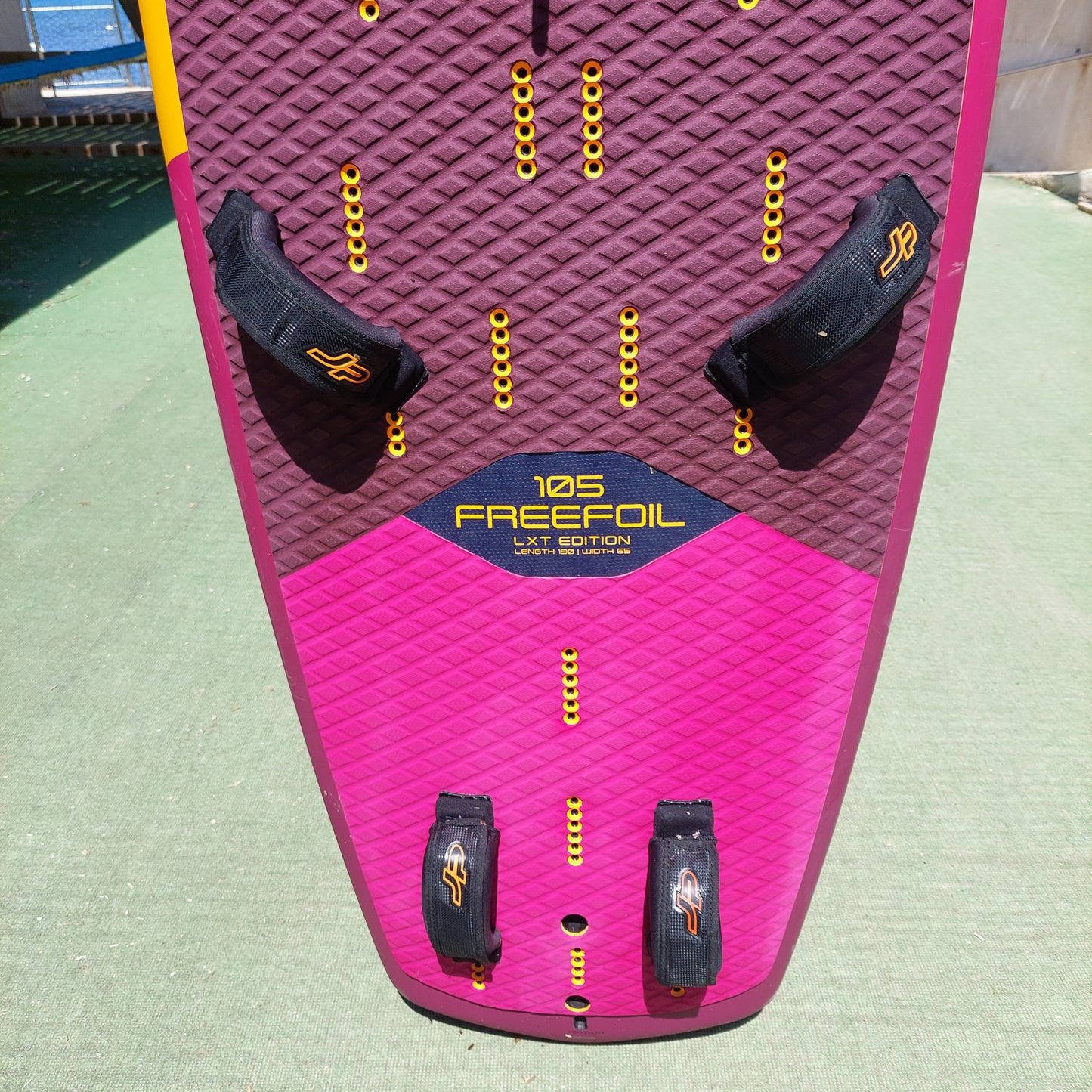 Planche Windsurf Foil JP Australia FreeFoil LXT 2022 105L occasion état excellent
