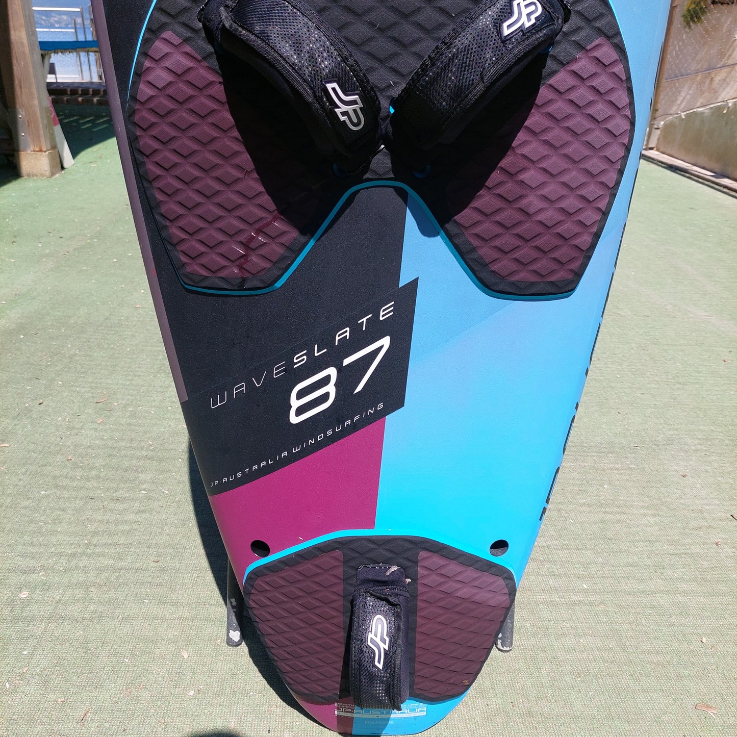 Planche Windsurf occasion JP Slate Pro 2020 87L occasion très bon état