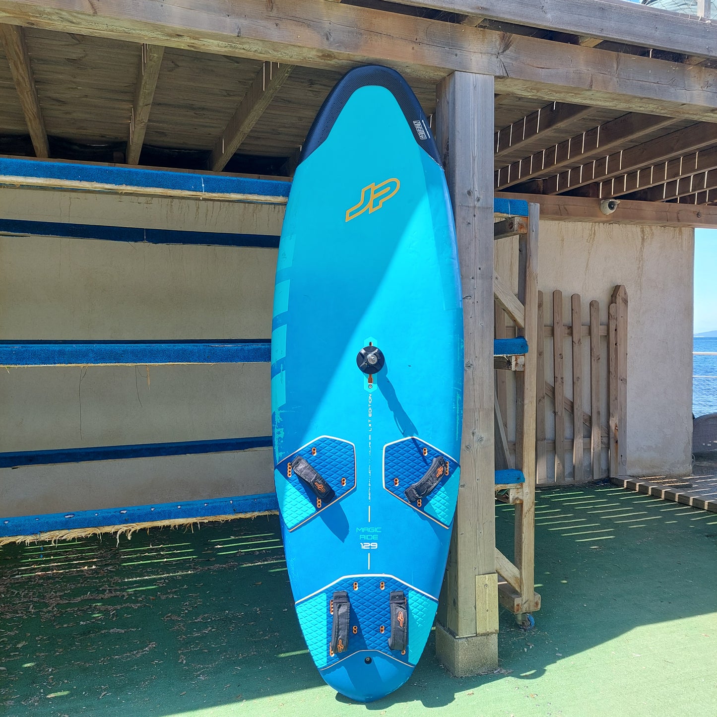 Planche windsurf occasion JP Magic Ride LXT 2022 129L occasion état correct