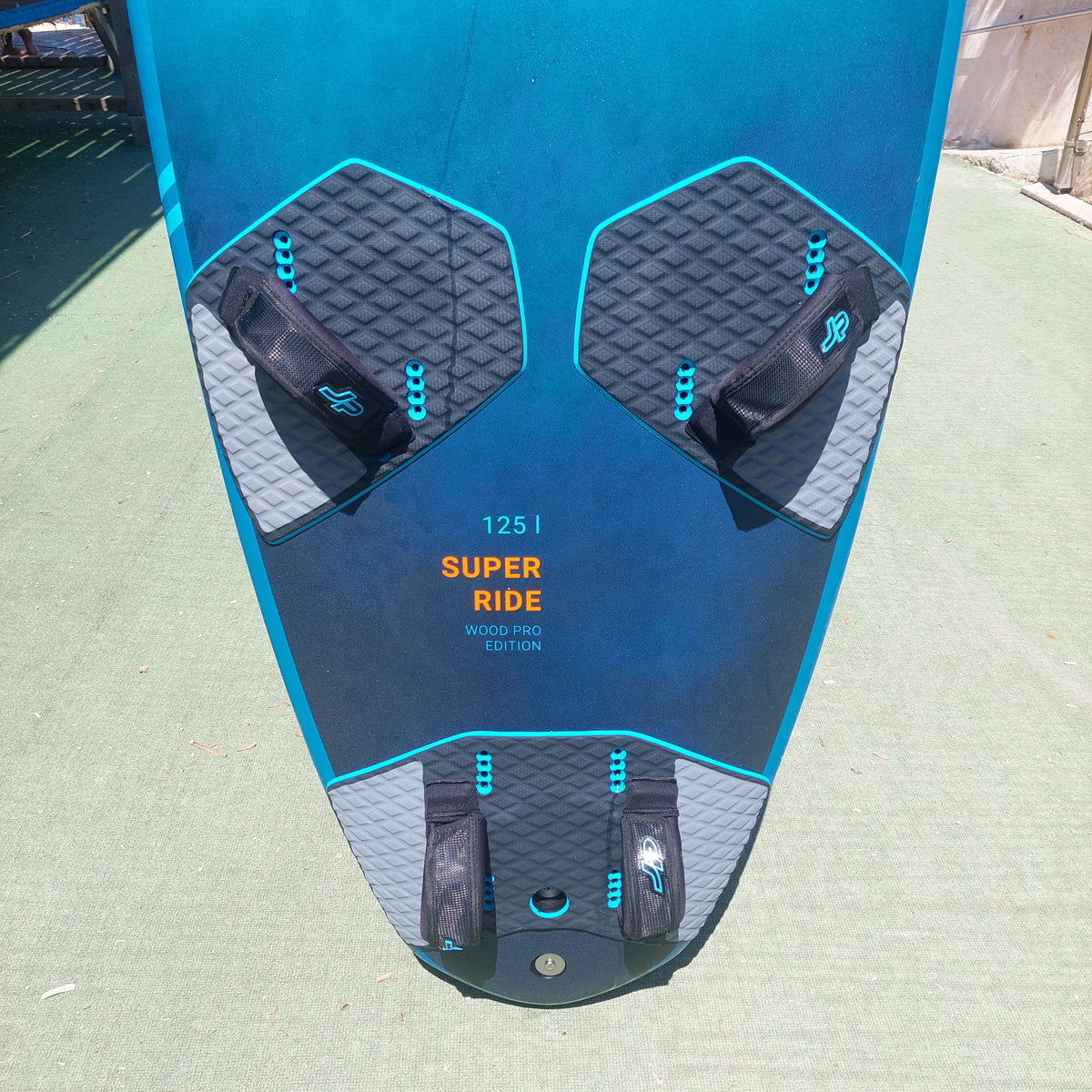 Planche windsurf occasion JP Super Ride Wood Pro 2025 125L état excellent