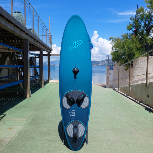 Planche Windsurf occasion JP FreeWave PRO 2025 78L occasion excellent état
