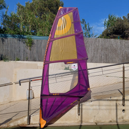 Neilpryde - Voile de windsurf Combat HD 4.2m2 2023 occasion très bon état
