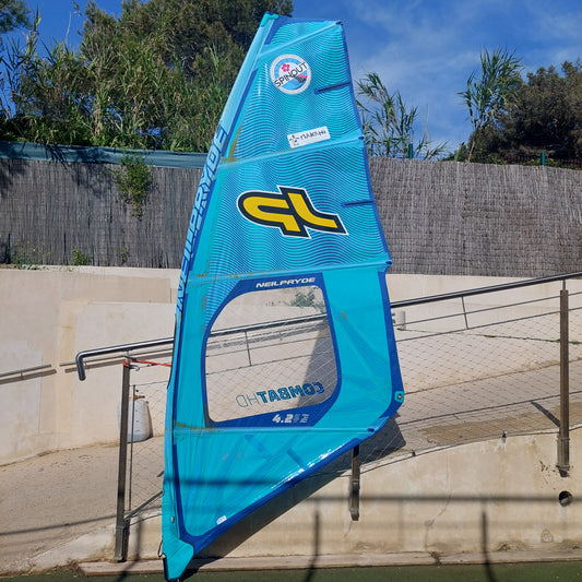 Neilpryde - Voile de windsurf Combat HD 4.2m2 2021 occasion bon état